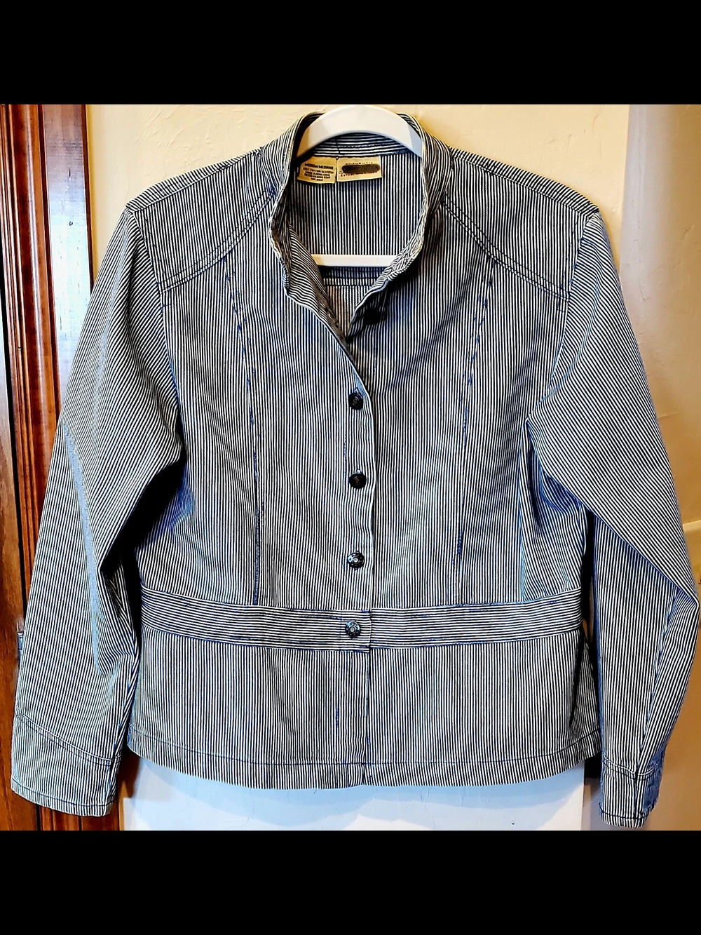 VINTAGE Womens St. Johns Bay Hickory Blue/White Denim  M Jacket w/Peplum Waist